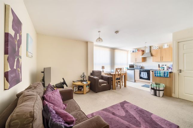 Apartment, 6, St. Helens Court, Swansea photo 2