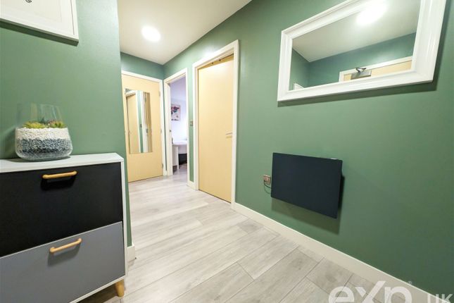 Flat for sale in Sandling Lane, Maidstone