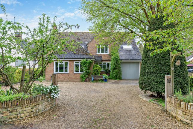 Detached house for sale in Dog Close, Adderbury, Banbury, Oxfordshire