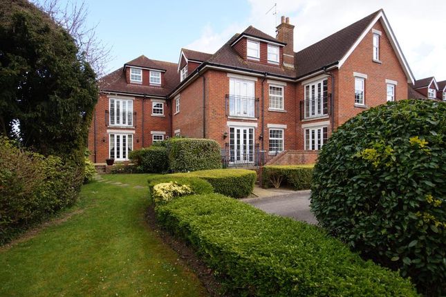 Flat for sale in Wheat House, Goring Court, Steyning, West Sussex