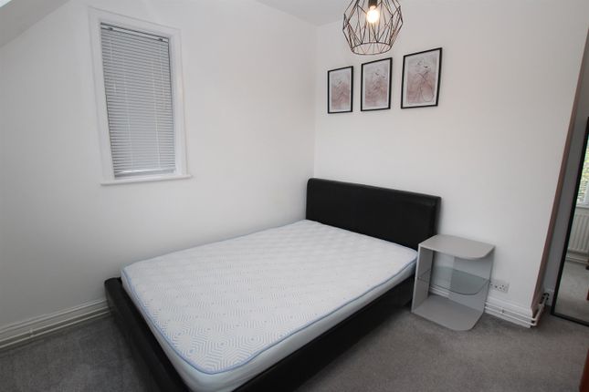 Flat to rent in Cavendish Crescent South, The Park, Nottingham
