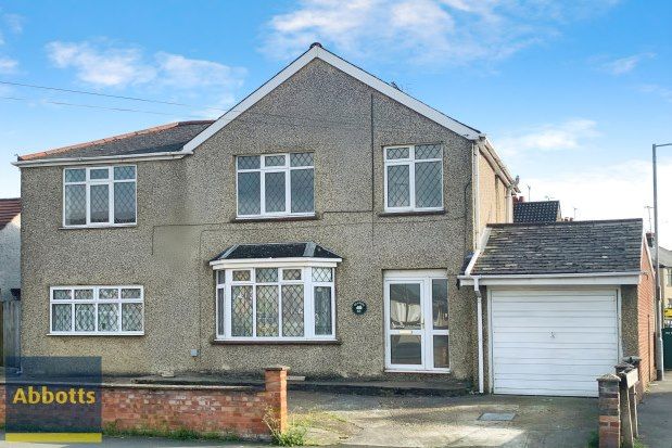 Thumbnail Detached house to rent in Lady Lane, Chelmsford
