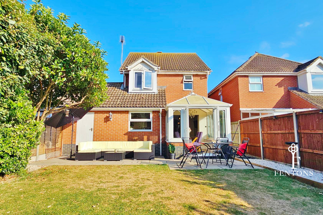 6, Lulworth Close, Clacton-on-Sea photo 2