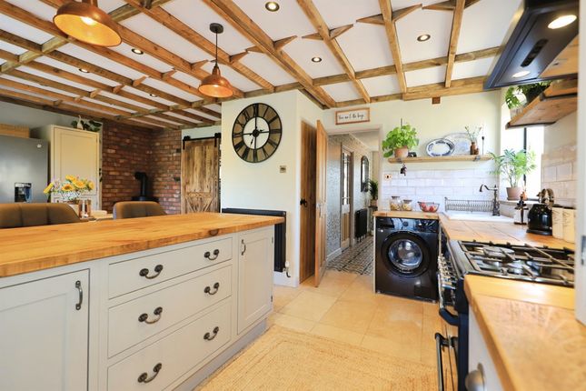 15, Brockeridge Close, Willenhall photo 4