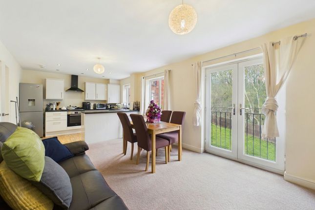 49 Clementine Drive, Nottingham photo 2