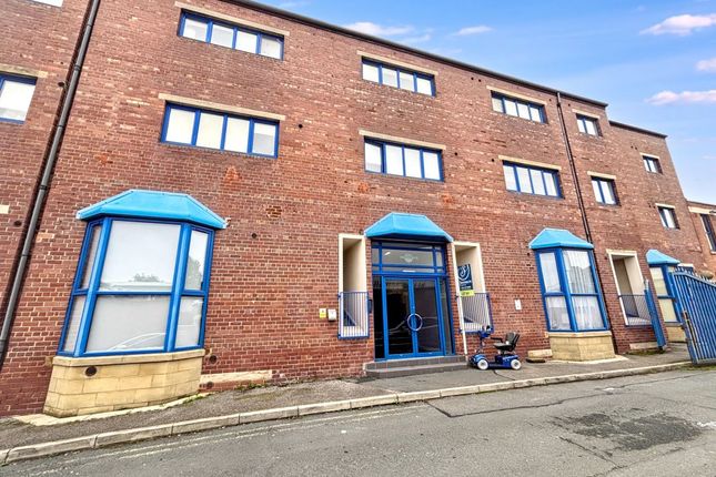 2-bed flat on Flat 22, Meridian House, 2 Artist Street, Armley, Leeds LS12 2EW, £15,000
