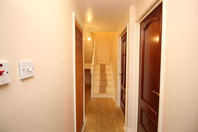 8, Birchwood Place, Inverness photo 3