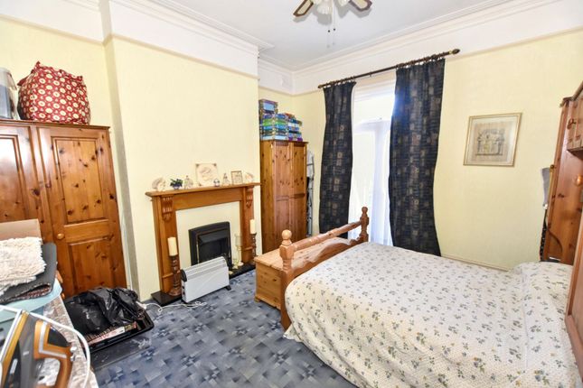 28 Warwick Road, Margate photo 4