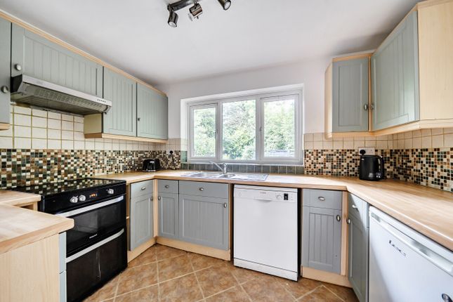 2, Hope Cottages, Ashurst Wood photo 3
