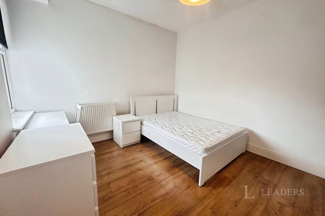 Room 3, 20, School Road, Birmingham photo 3