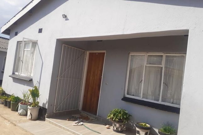 Apartment for sale in Mbizo 9 Extension, Kwekwe, Zimbabwe