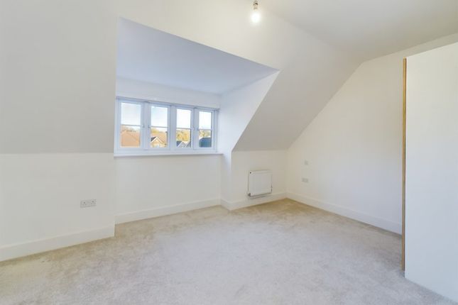 5 Aylsham Road photo 4