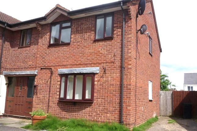 Flat for sale in Pickwick Court, Shifnal
