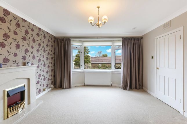 4, Queensberry Avenue, Glasgow photo 2