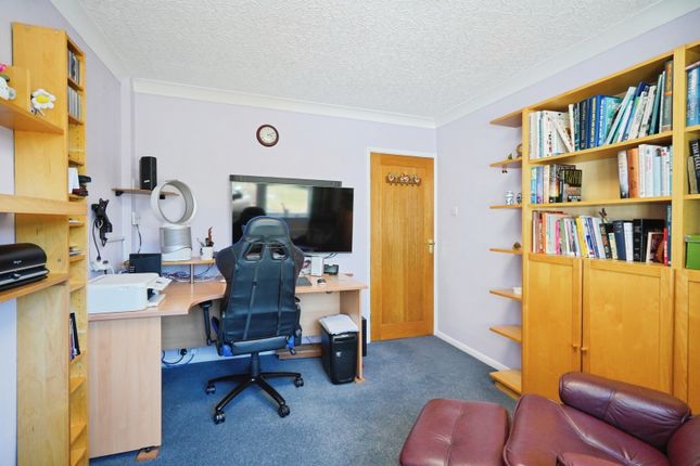 95, Parkdale, Leicestershire photo 4