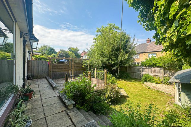 6 Grange Road, Wirral photo 3