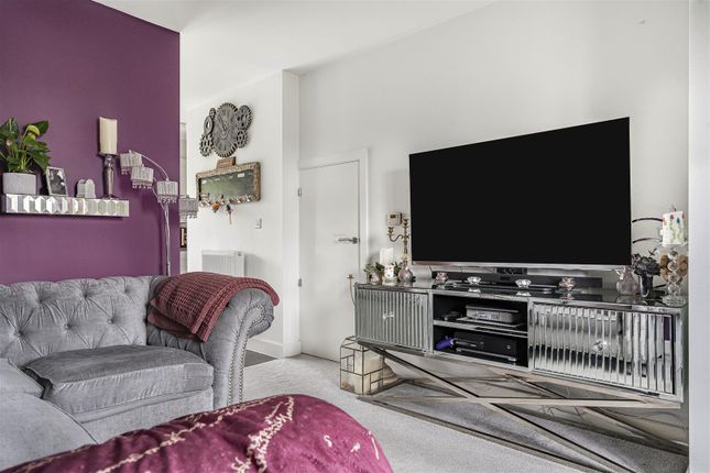 11, Archer Road, Saffron Walden photo 4