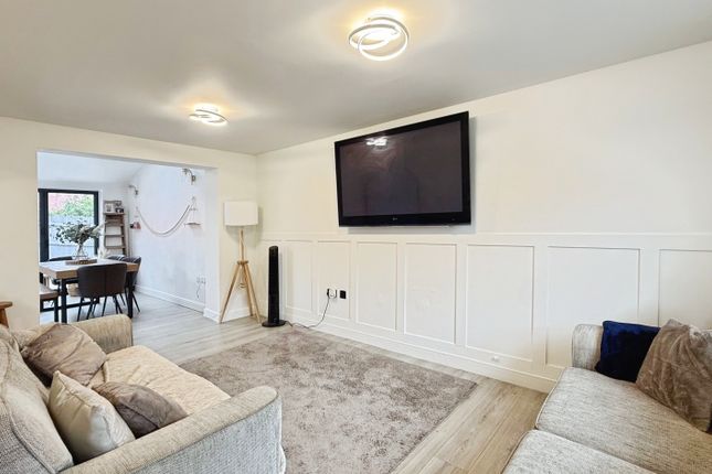 9, Ferris Way, Trowbridge photo 3