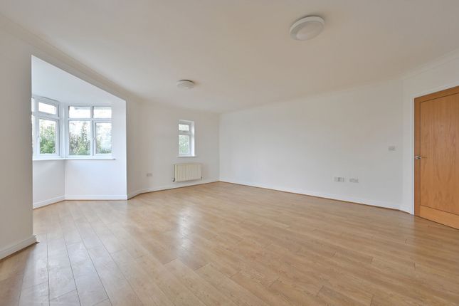 Draycott Avenue, Kenton photo 4