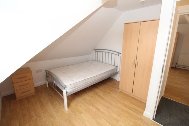 Inverness Place, Cardiff photo 4