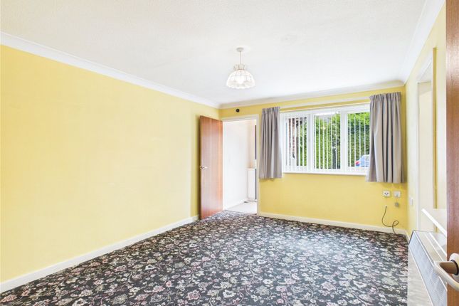 Flat 41, Bedford Court,, Vivian Drive, Southport photo 3