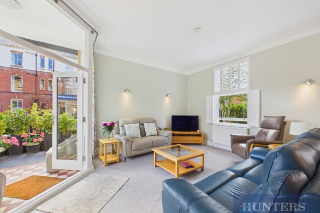 Allfield Apartment 3, Prince Of Wales Terrace, Scarborough photo 2