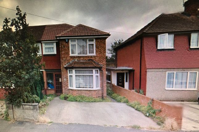 Thumbnail Semi-detached house to rent in Ashford Avenue, Hayes