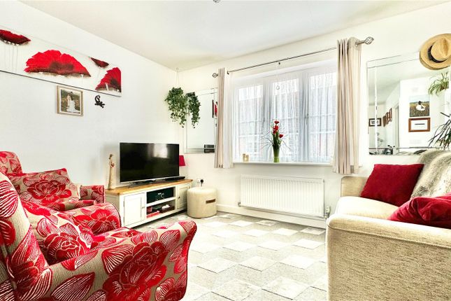Flat for sale in Nautical Way, Rowhedge, Colchester