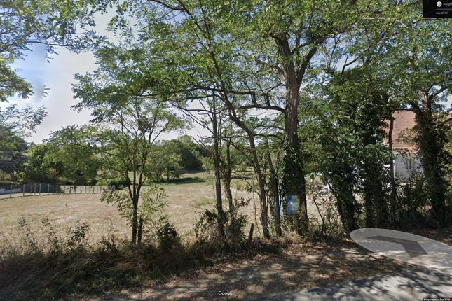 Thumbnail Land for sale in Plot Of Land, 51 Chemin Des Vignes, Beaulieu-Sur-Loire, Loiret, 45630