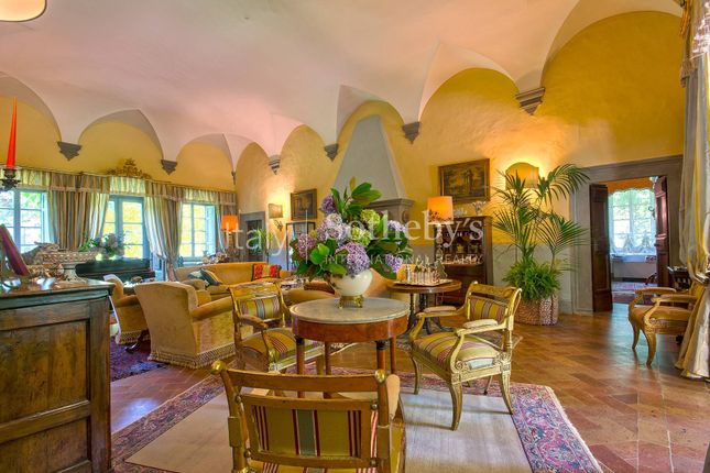 Villa for sale in Vorno, Capannori, Toscana