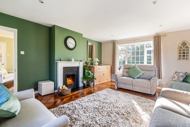 Applecross, Lewes Road, East Grinstead photo 2