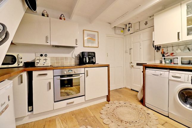 Cottage for sale in 2 Bed Cottage And Snug, Guineaport Road, Wadebridge