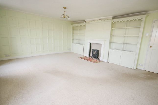 Case, 9 Lath Mansion, Nelson Street, King's Lynn photo 4
