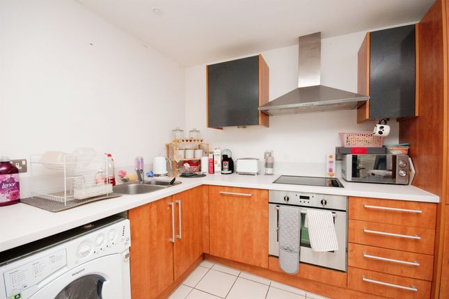 Flat for sale in Midway Quay, Eastbourne