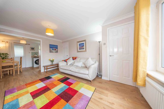 36 Tippet Knowes Road, Broxburn photo 4