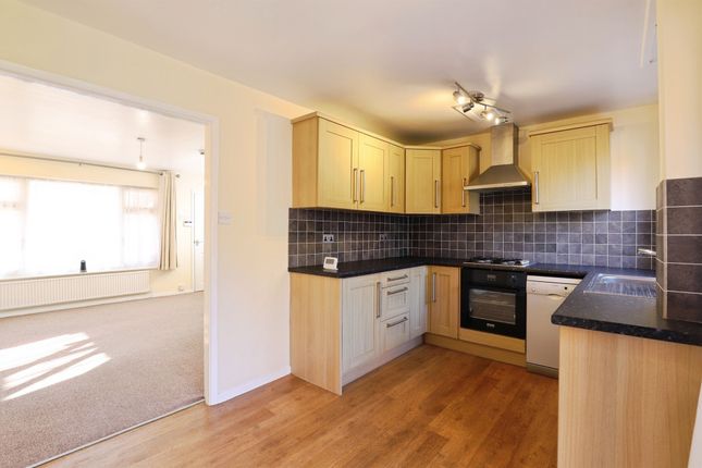 8, The Meadows, Leicester photo 4