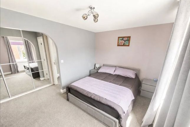 2, Longwall Way, Pontefract photo 4