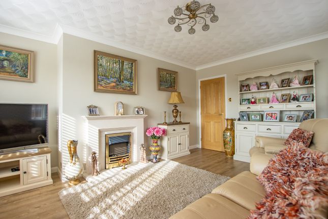 39 Mountbatten Road, Dersingham, Norfolk photo 4