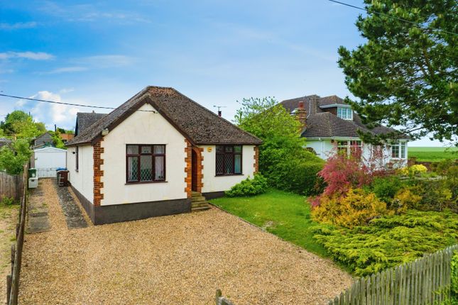 Bungalow for sale in Leighton Road, Edlesborough, Dunstable