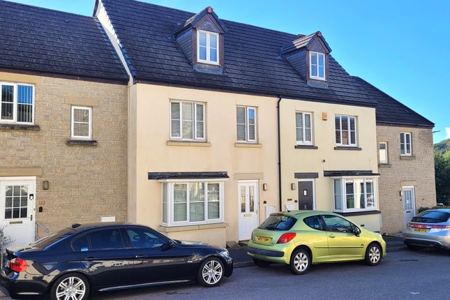 Thumbnail Terraced house for sale in Triumphal Crescent, Plympton, Plymouth