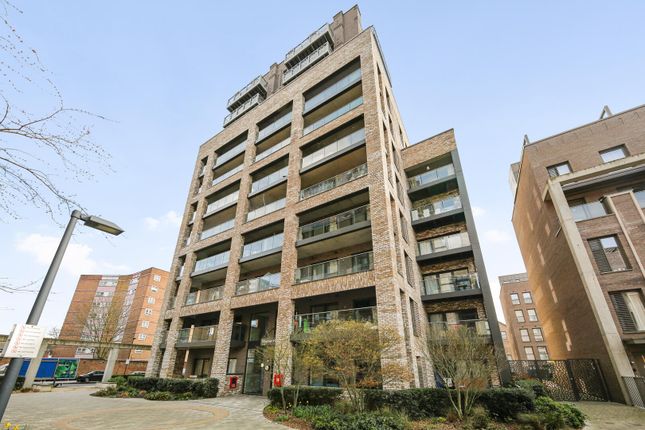 1-bed flat on Flat 57, Paynter House, 1, Shipbuilding Way, London, £290,000