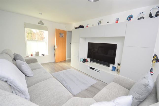 Thumbnail Property for sale in Peter Taylor Avenue, Braintree