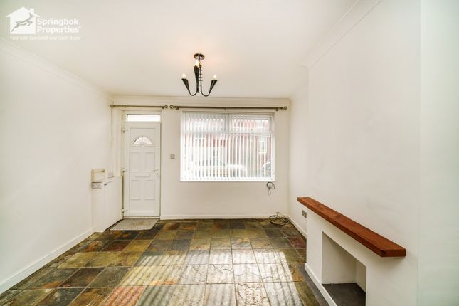 2, Grange Mount, Wirral photo 2