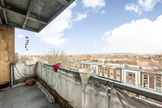 Flat 22, Gala Court, 795, London Road, Thornton Heath photo 3