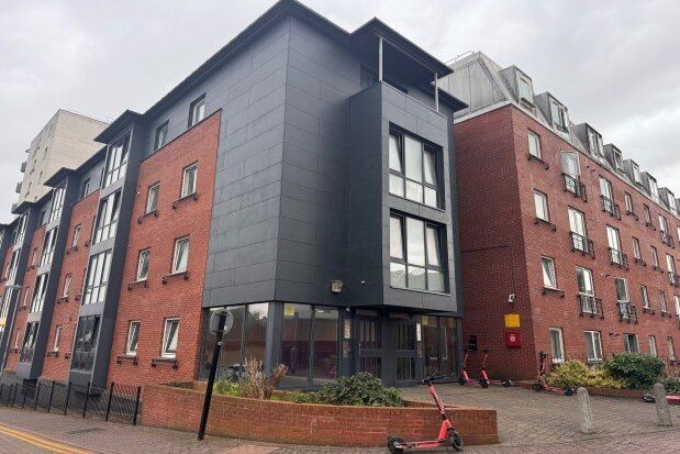 Flat to rent in Woolmonger Street, Northampton