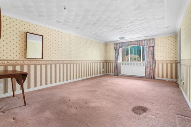 63, Kiltarie Crescent, Airdrie photo 3