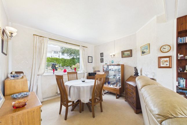 22, Crelake Park, Devon photo 3
