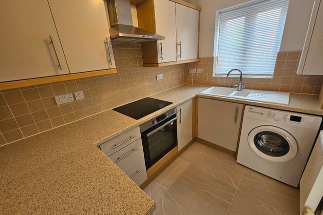 67 Harrys Way, Wisbech photo 5