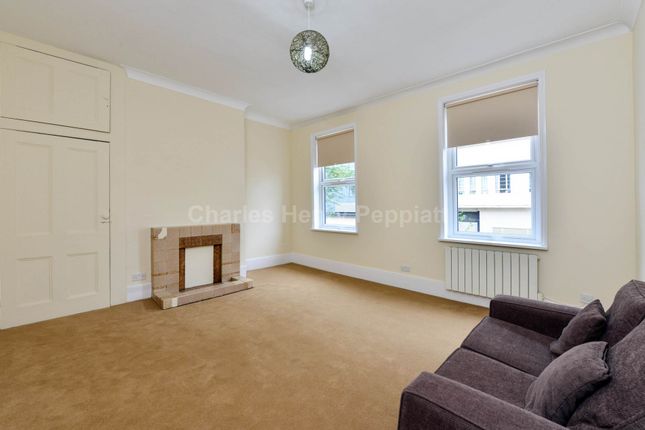 Terraced house for sale in Sussex Way, Islington