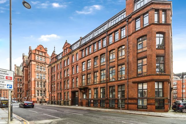 Flat for sale in Whitworth Street, Manchester